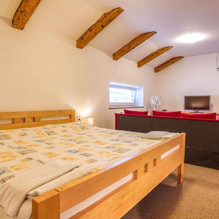 Hotel Dynamic Nová Dubnica Eksteriør billede